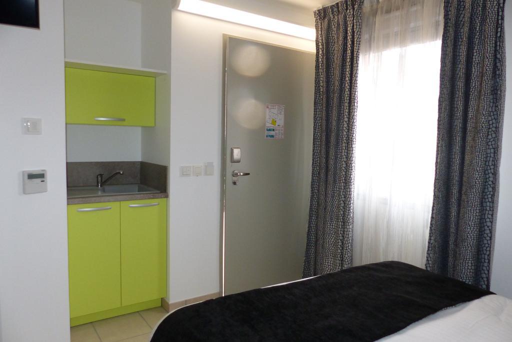 Hotel Au Beaujolais Saint Jean Belleville-sur-Saône Zewnętrze zdjęcie