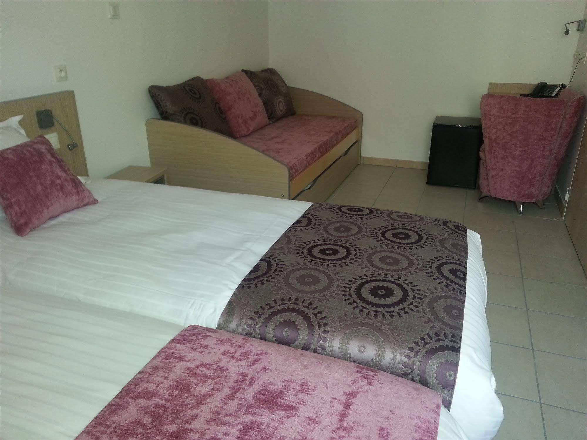 Hotel Au Beaujolais Saint Jean Belleville-sur-Saône Zewnętrze zdjęcie