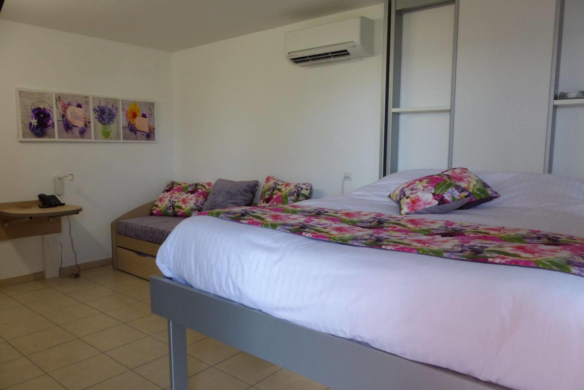 Hotel Au Beaujolais Saint Jean Belleville-sur-Saône Zewnętrze zdjęcie