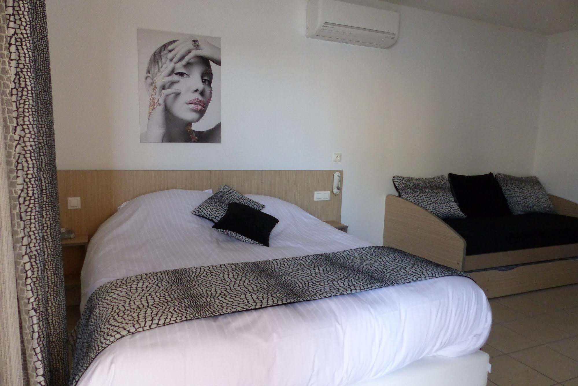 Hotel Au Beaujolais Saint Jean Belleville-sur-Saône Zewnętrze zdjęcie