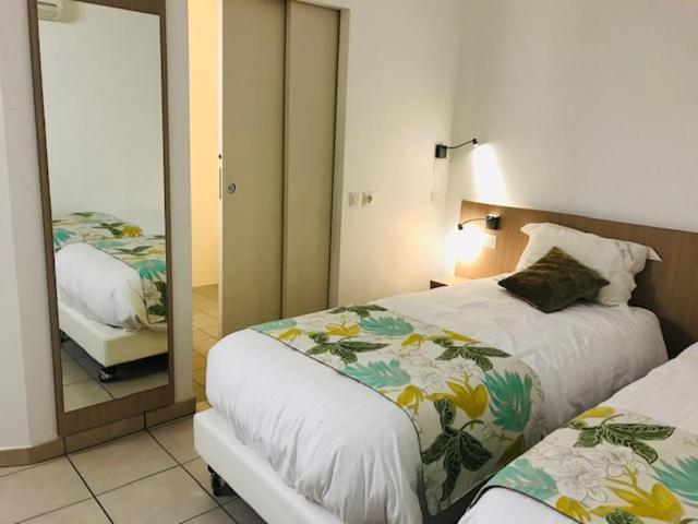 Hotel Au Beaujolais Saint Jean Belleville-sur-Saône Zewnętrze zdjęcie